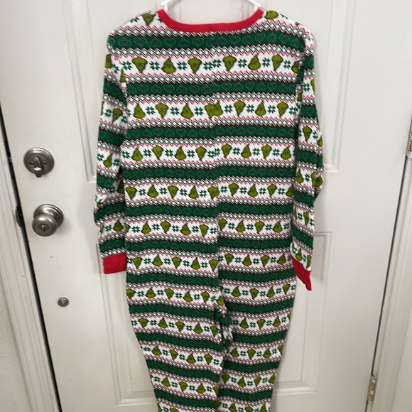 Grinch long underwear, PJs with grinch Christmas stocking. Large - Picture 5 of 7